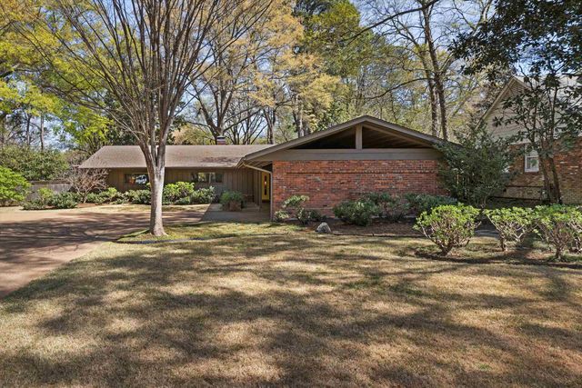 140 S GROVE PARK RD, Memphis, TN 38117