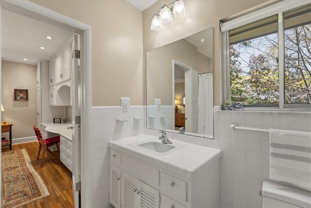 140 S GROVE PARK RD, Memphis, TN 38117