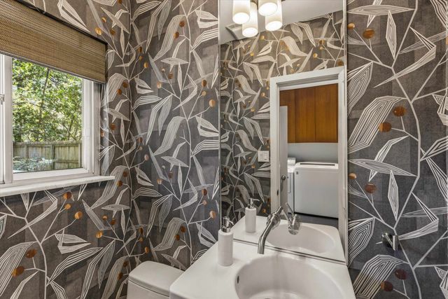 140 S GROVE PARK RD, Memphis, TN 38117