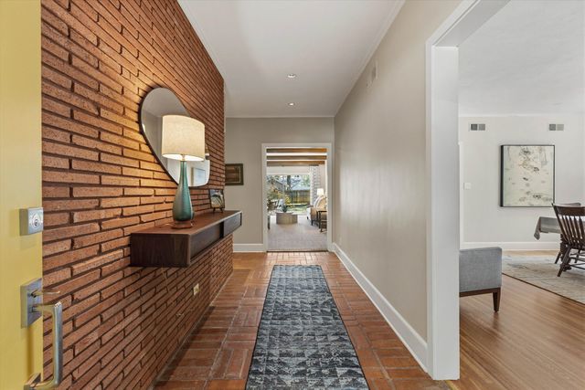 140 S GROVE PARK RD, Memphis, TN 38117