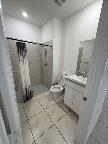 1743 SE 9th Ter 0, Homestead, FL 33034