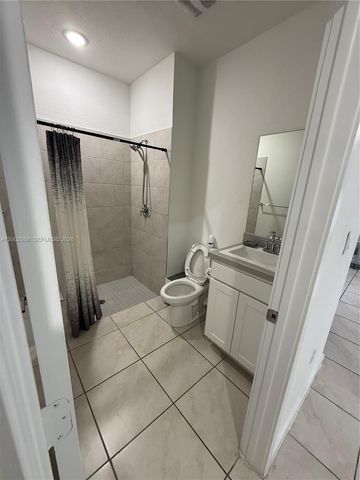 1743 SE 9th Ter 0, Homestead, FL 33034