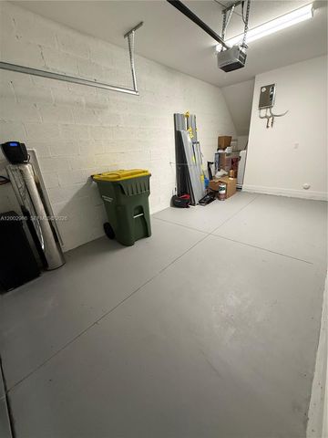 1743 SE 9th Ter 0, Homestead, FL 33034