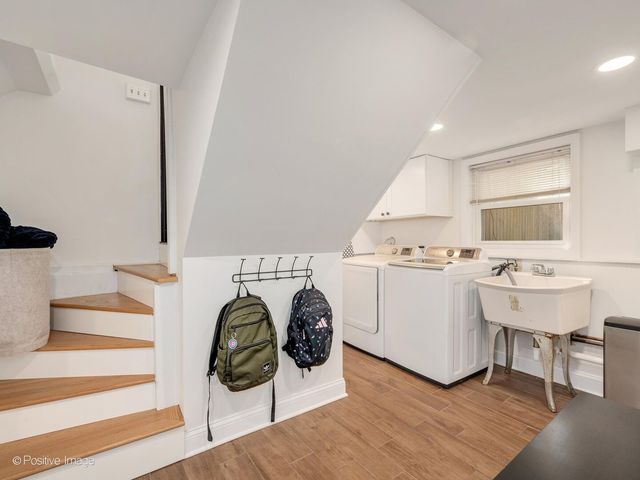 729 N BRAINARD Avenue, La Grange Park, IL 60526
