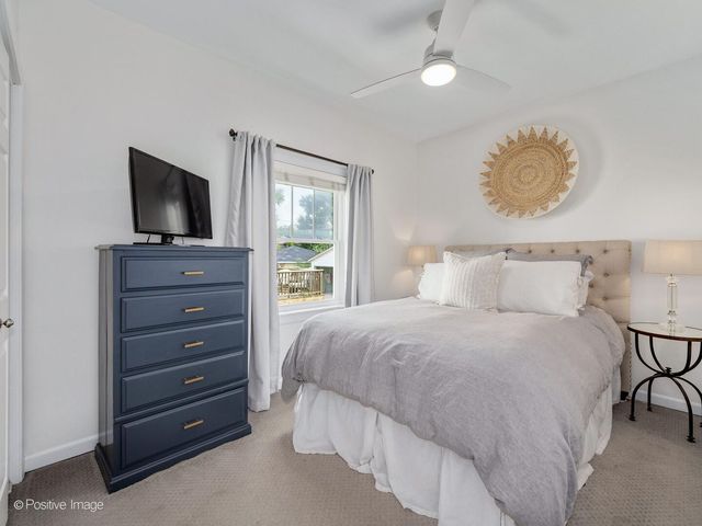 729 N BRAINARD Avenue, La Grange Park, IL 60526