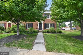 6027 QUEENSTON ST, Springfield, VA 22152