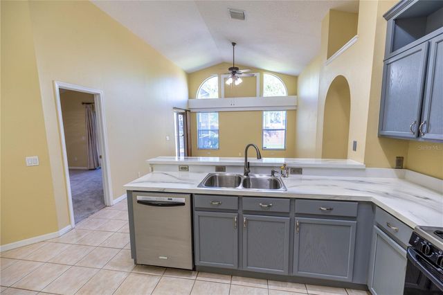 6905 FREEPORT ROAD, Riverview, FL 33578