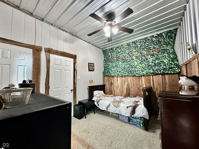 191 W Broadway Street, Greenwood, IN 46142