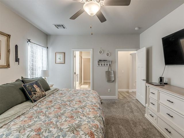 11413 NW 100th Court, Yukon, OK 73099