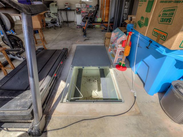 11413 NW 100th Court, Yukon, OK 73099