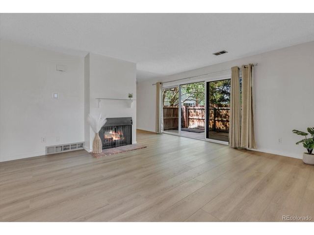 2036 W 101st Ave, Thornton, CO 80260