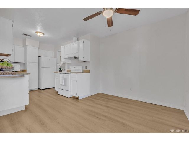 2036 W 101st Ave, Thornton, CO 80260