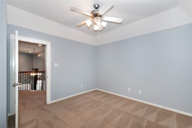 15 Pawprint Place, The Woodlands, TX 77382