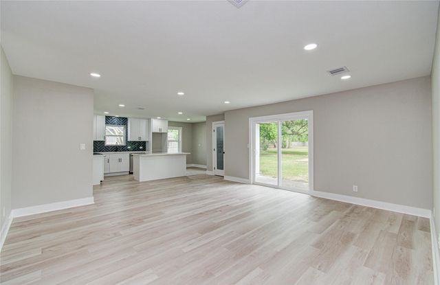 1105 Redberry Hill Road, Baytown, TX 77521