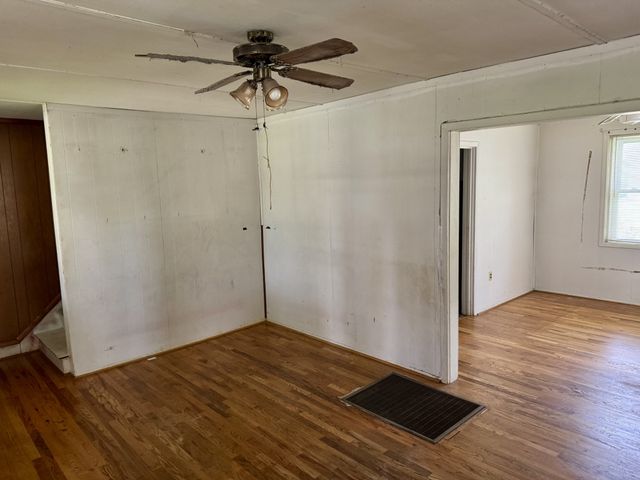 1104 Dodson St, Old Hickory, TN 37138