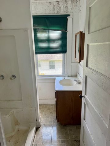 1104 Dodson St, Old Hickory, TN 37138