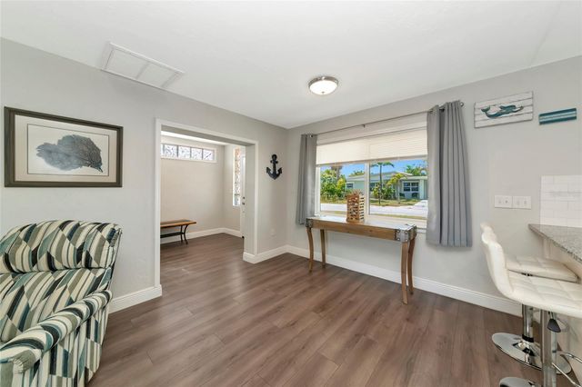 1219 65TH STREET NW, Bradenton, FL 34209