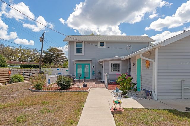 1219 65TH STREET NW, Bradenton, FL 34209