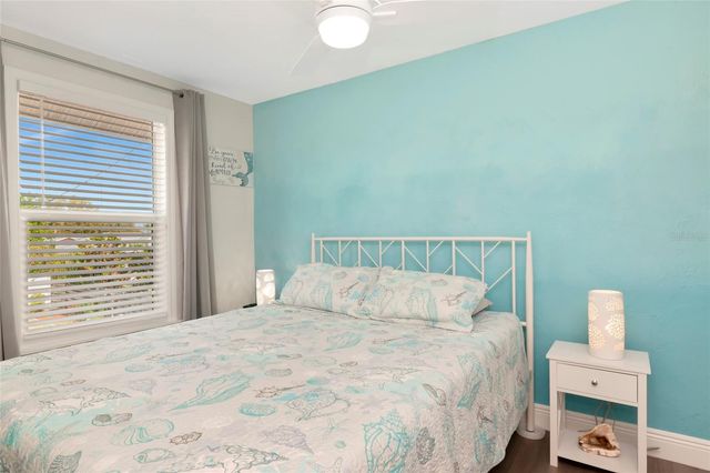 1219 65TH STREET NW, Bradenton, FL 34209