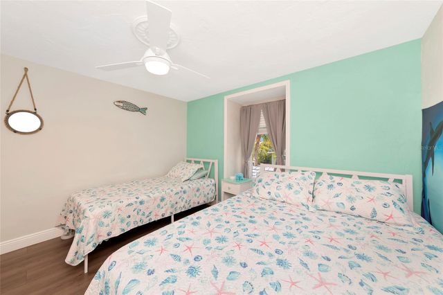 1219 65TH STREET NW, Bradenton, FL 34209