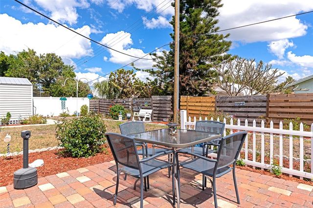 1219 65TH STREET NW, Bradenton, FL 34209