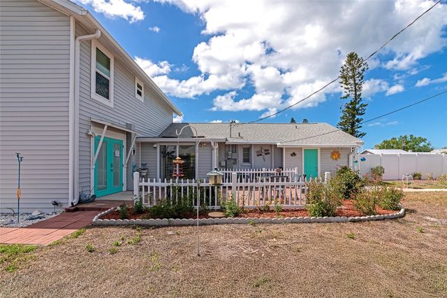 1219 65TH STREET NW, Bradenton, FL 34209