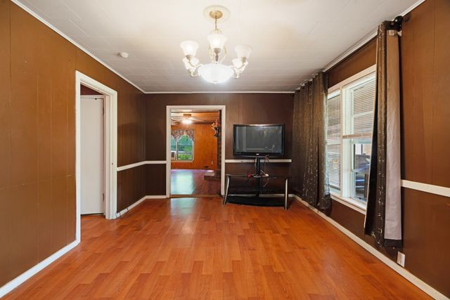 330 Young Street, Blossom, TX 75416
