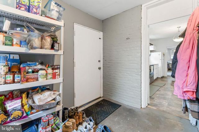 1513 OREGON PIKE, Lancaster, PA 17601