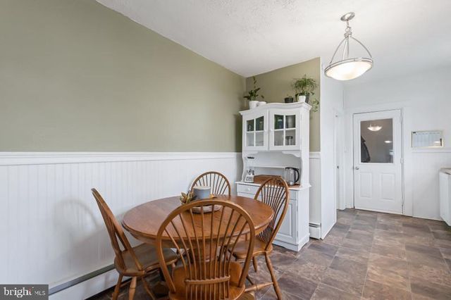 1513 OREGON PIKE, Lancaster, PA 17601