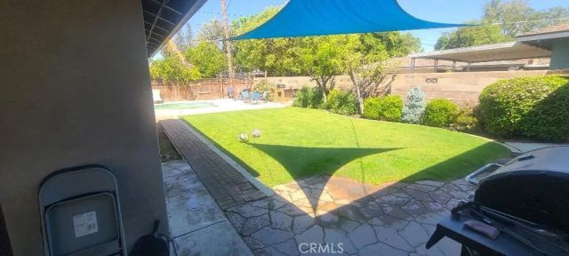 2429 C, Bakersfield, CA 93301