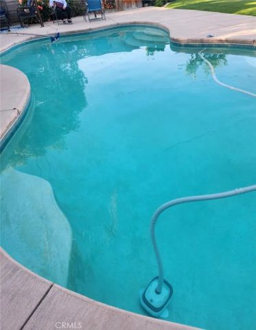 2429 C, Bakersfield, CA 93301