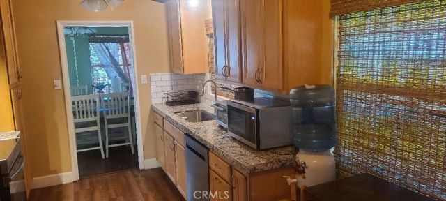 2429 C, Bakersfield, CA 93301
