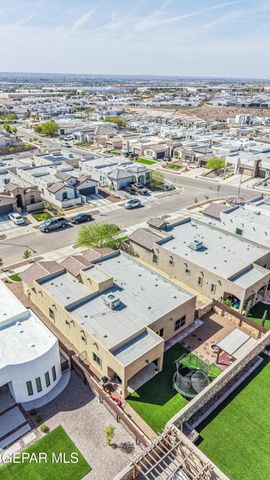 1758 LARKLEBY Street, El Paso, TX 79911