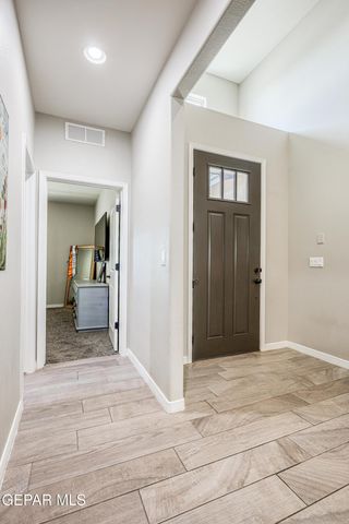 1758 LARKLEBY Street, El Paso, TX 79911