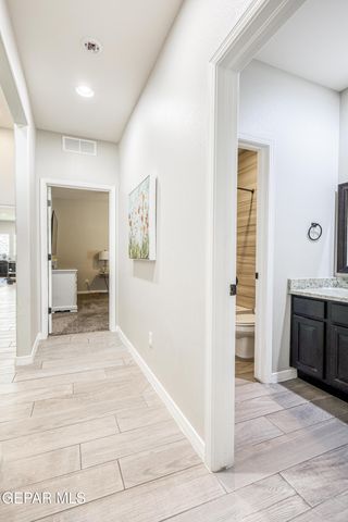 1758 LARKLEBY Street, El Paso, TX 79911