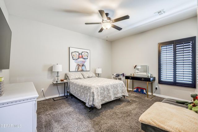 1758 LARKLEBY Street, El Paso, TX 79911