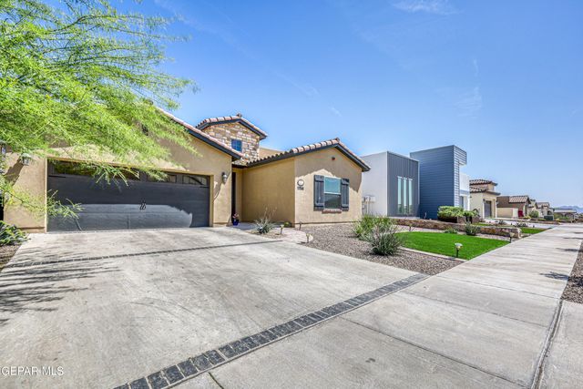 1758 LARKLEBY Street, El Paso, TX 79911