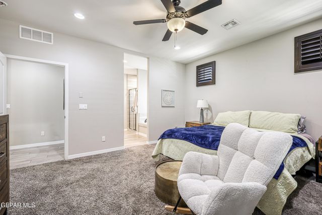 1758 LARKLEBY Street, El Paso, TX 79911