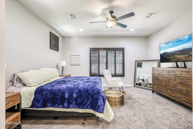 1758 LARKLEBY Street, El Paso, TX 79911