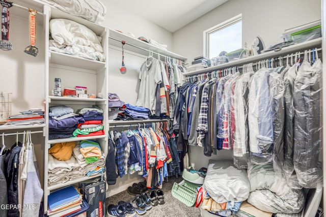 1758 LARKLEBY Street, El Paso, TX 79911