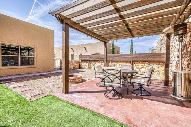 1758 LARKLEBY Street, El Paso, TX 79911