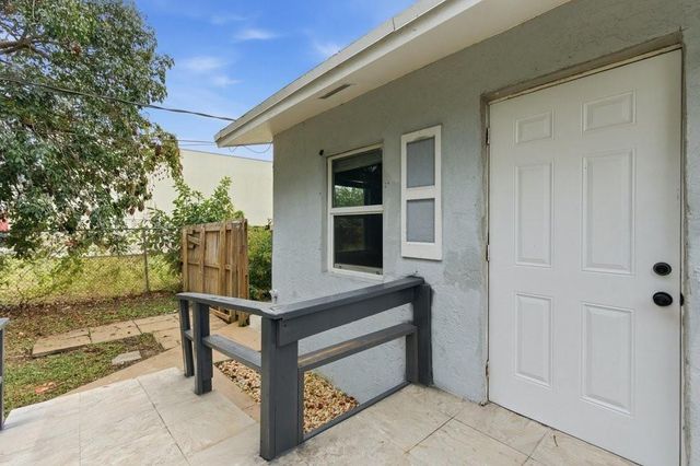 1312 NE 5th Avenue, Fort Lauderdale, FL 33304