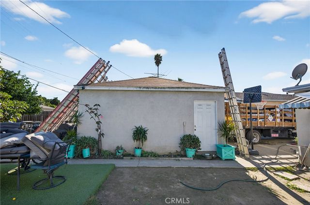 14822 S Butler, Compton, CA 90221