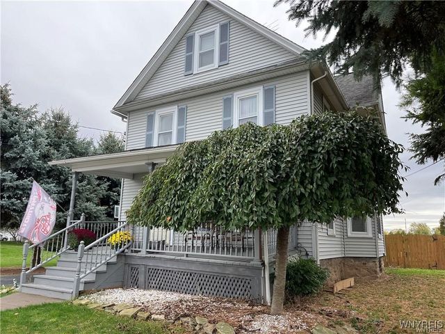 36 Park Avenue, Royalton, NY 14105