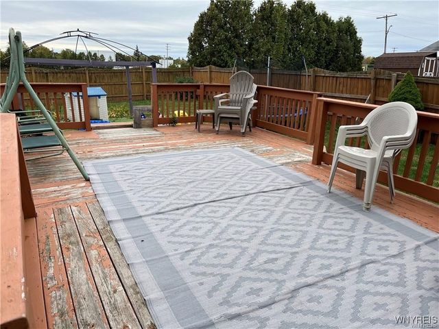 36 Park Avenue, Royalton, NY 14105