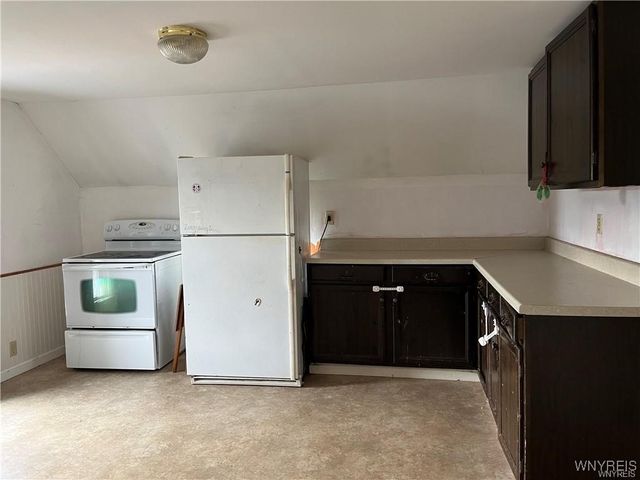 36 Park Avenue, Royalton, NY 14105