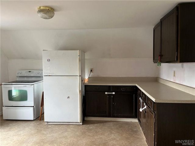 36 Park Avenue, Royalton, NY 14105