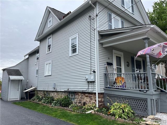 36 Park Avenue, Royalton, NY 14105