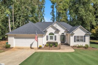 536 Yorktown Place, Moore, SC 29369