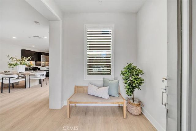 200 Chorus, Irvine, CA 92618